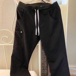 FIGS Black Scrub Pant